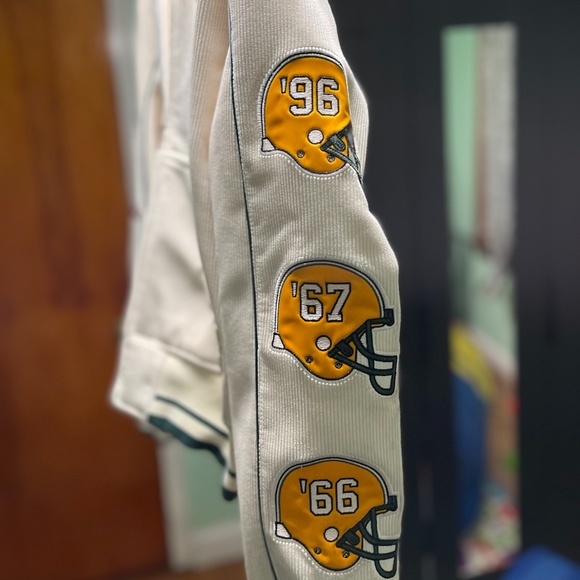 New team logo jackets vintage